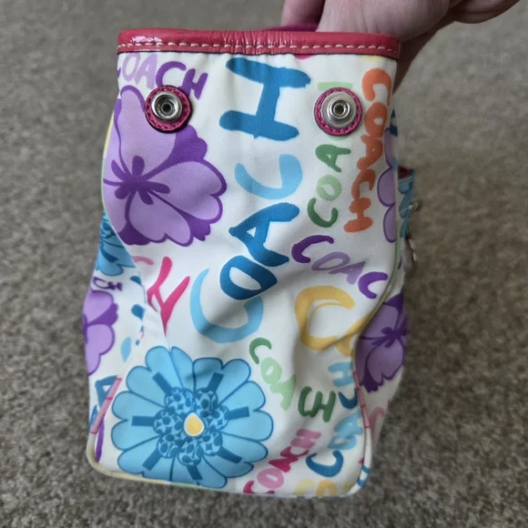 NEW Coach Daisy Multicolor Floral Shoulder Bag and Wallet Set